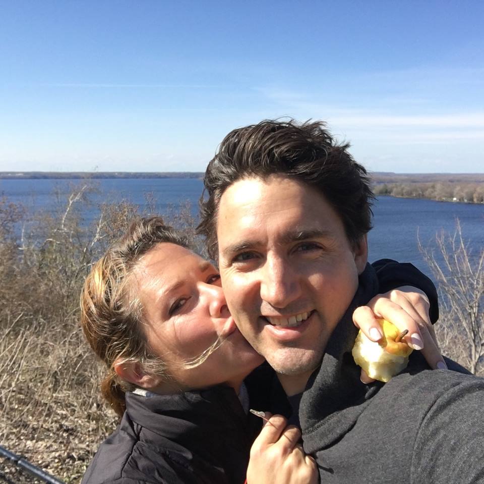 Justin Trudeau feleségével, Sophie Grégoire-ral.