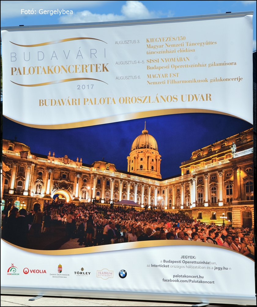 V. Budavári Palotakoncertek — Budai Vár Oroszlános udvar